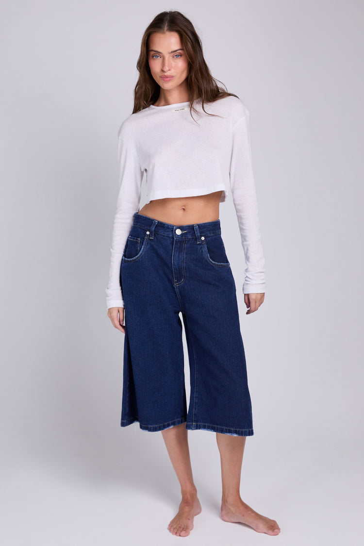 D05 - Dark Jeans Bermuda