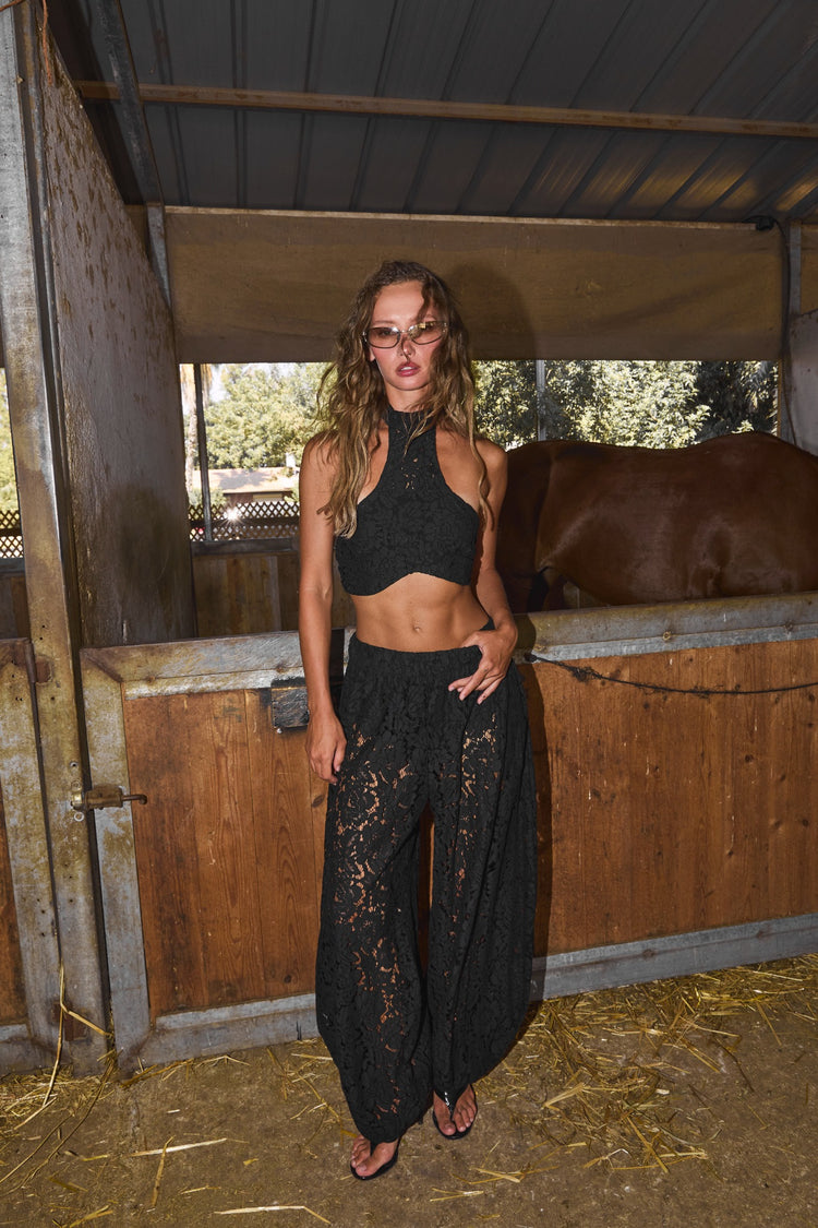 AMARA LACE PANTS - שחור