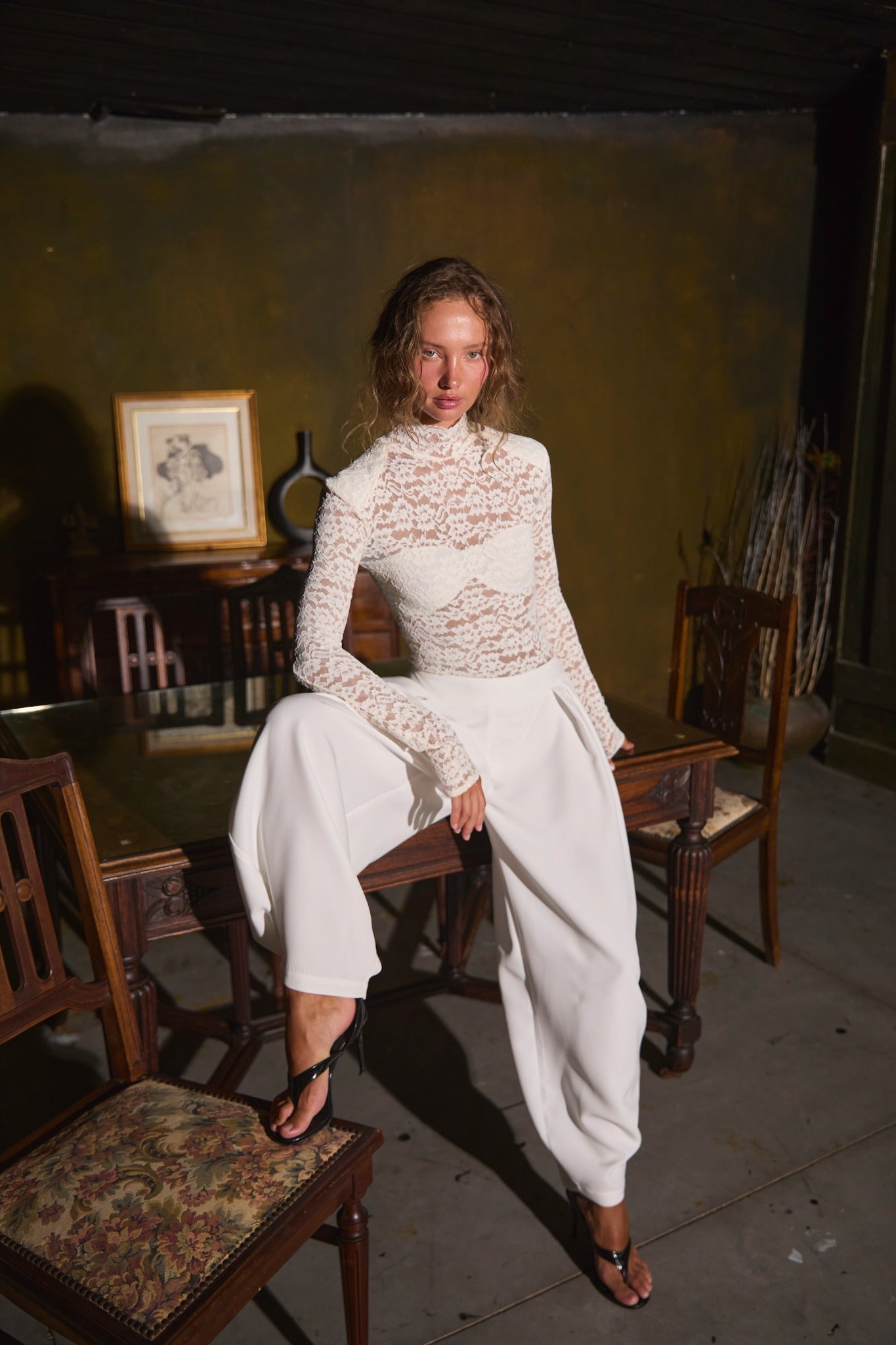 AMARA LACE BODYSUIT - לבן
