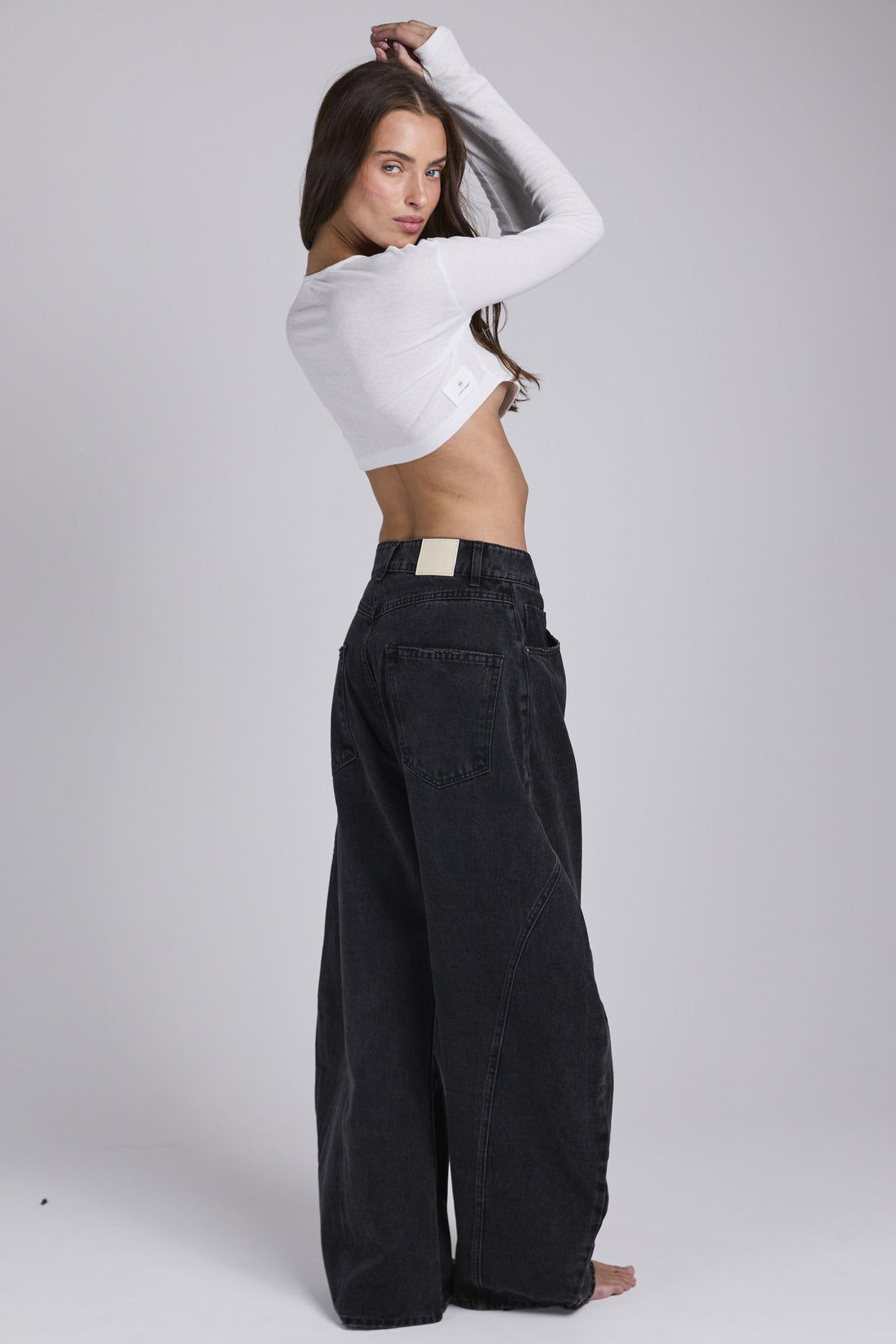 D16 - BAGGY DENIM - WASHED BLACK