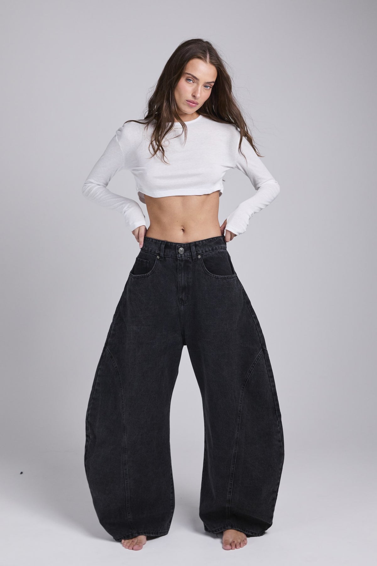 D16 - BAGGY DENIM - WASHED BLACK