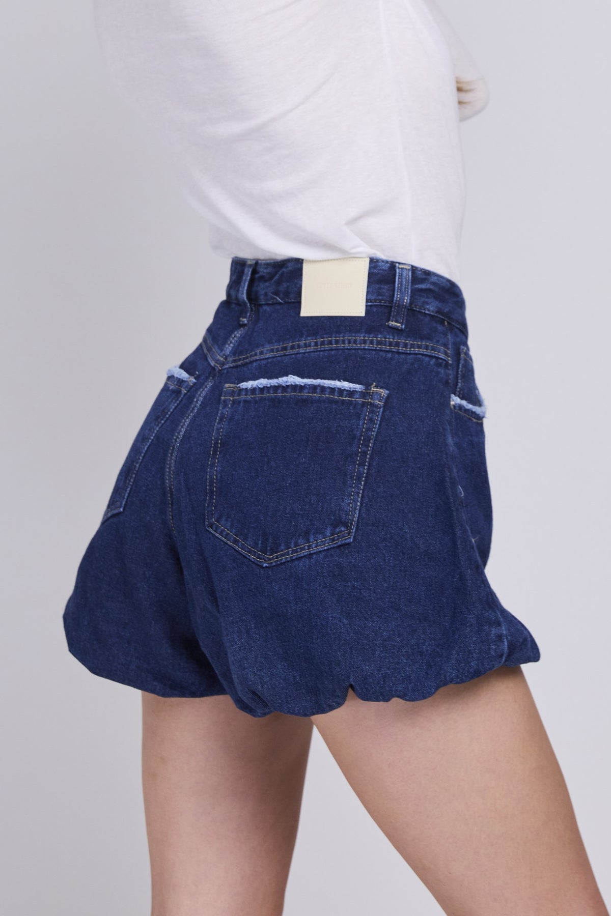 D21 - BALLOON DENIM SHORTS - DARK BLUE