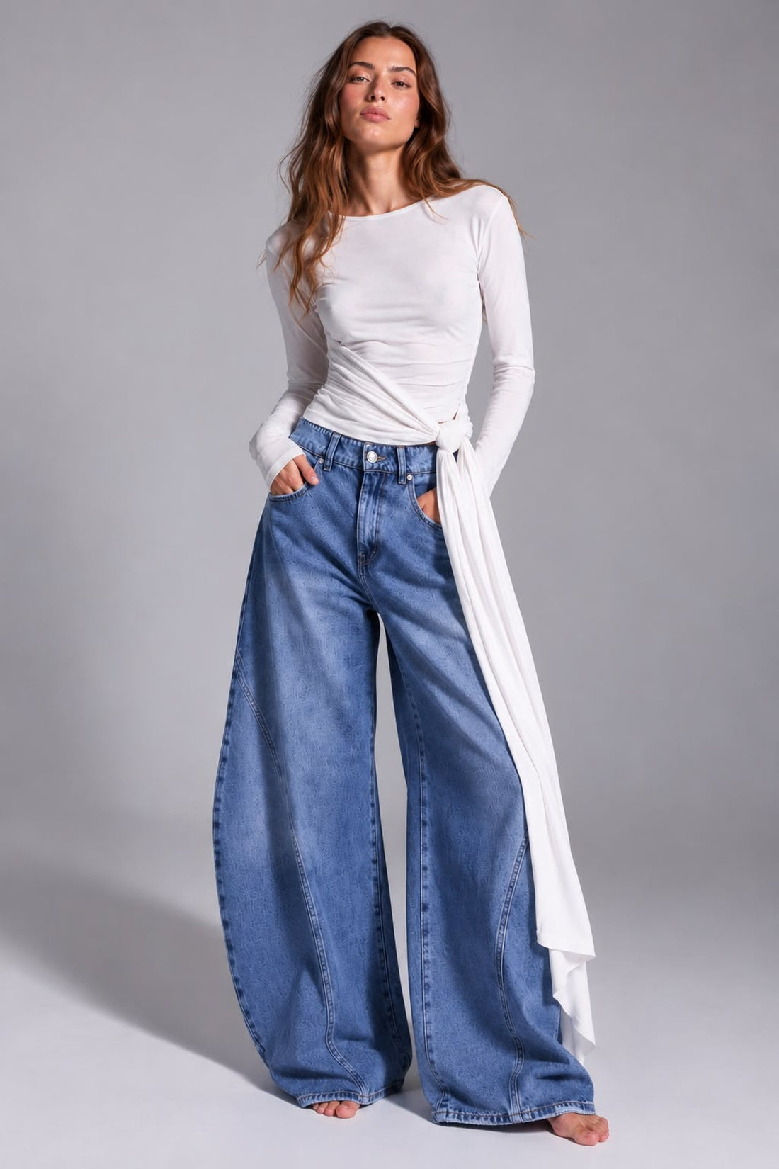 THE TIE TOP - WHITE