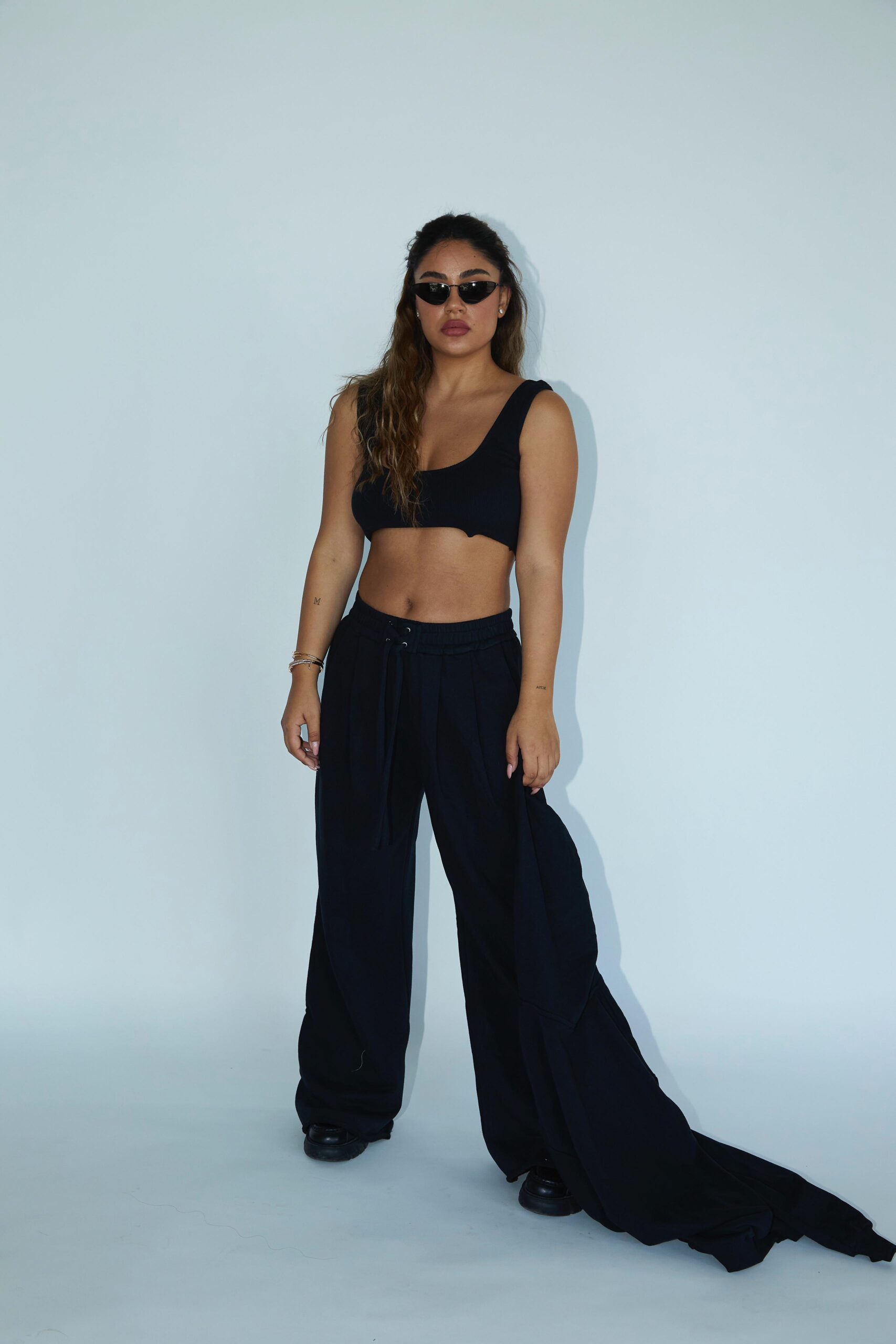 TOP אנדרו - שחור