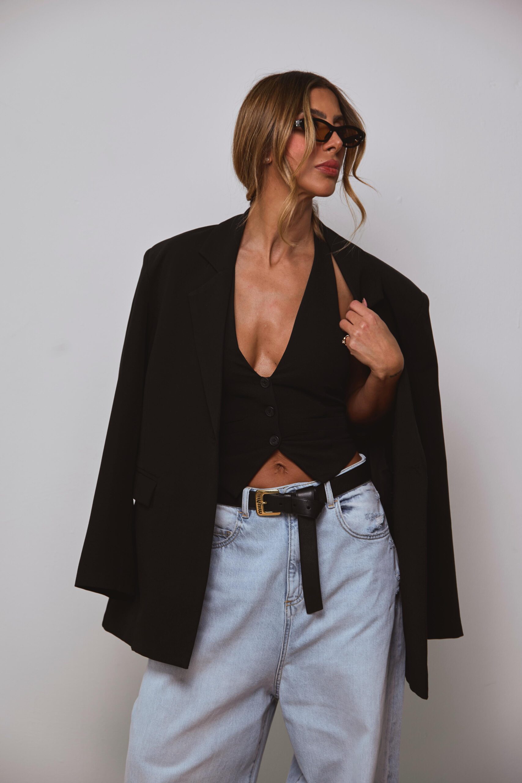 ווסט ריבר - שחור