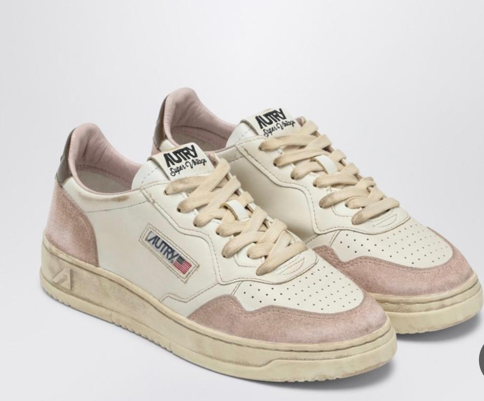 NEW AUTRY - פודרה