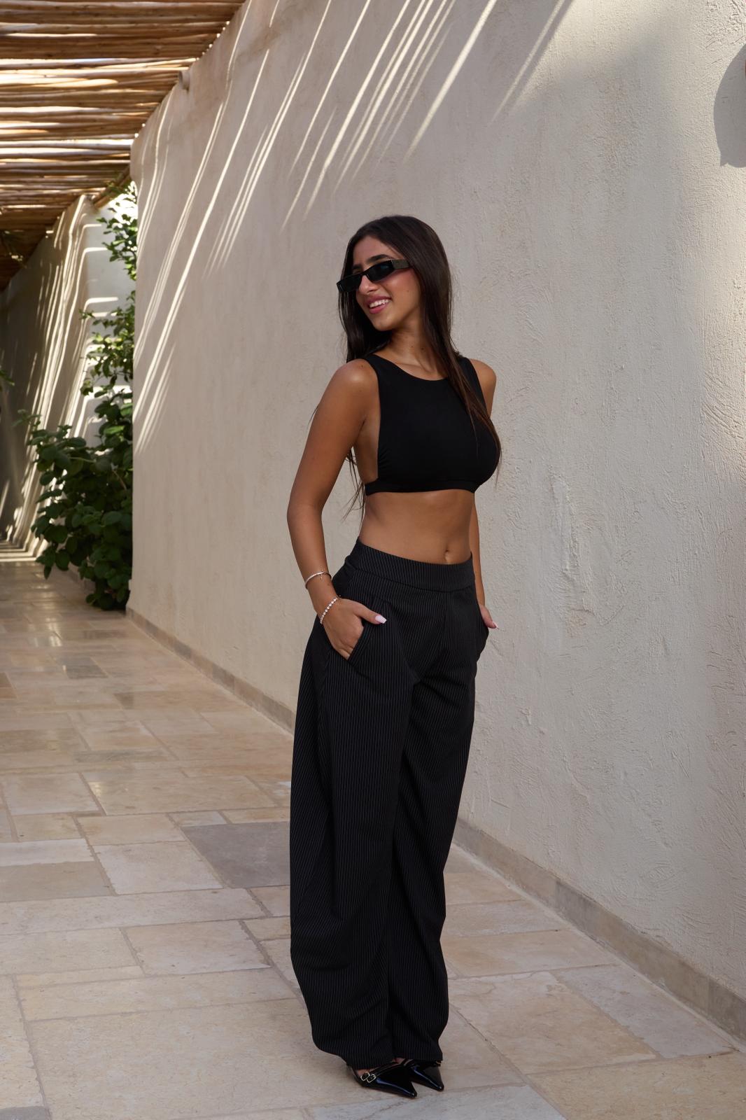 טופ איה - שחור