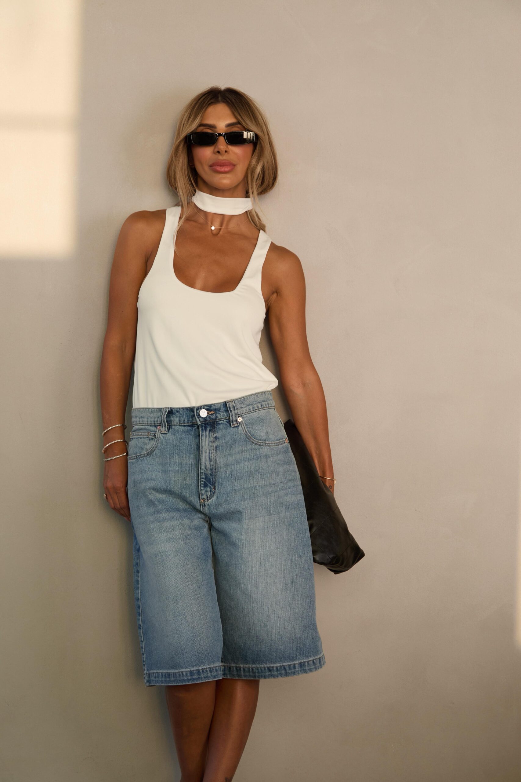 ברמודה ג'ינס ראיין