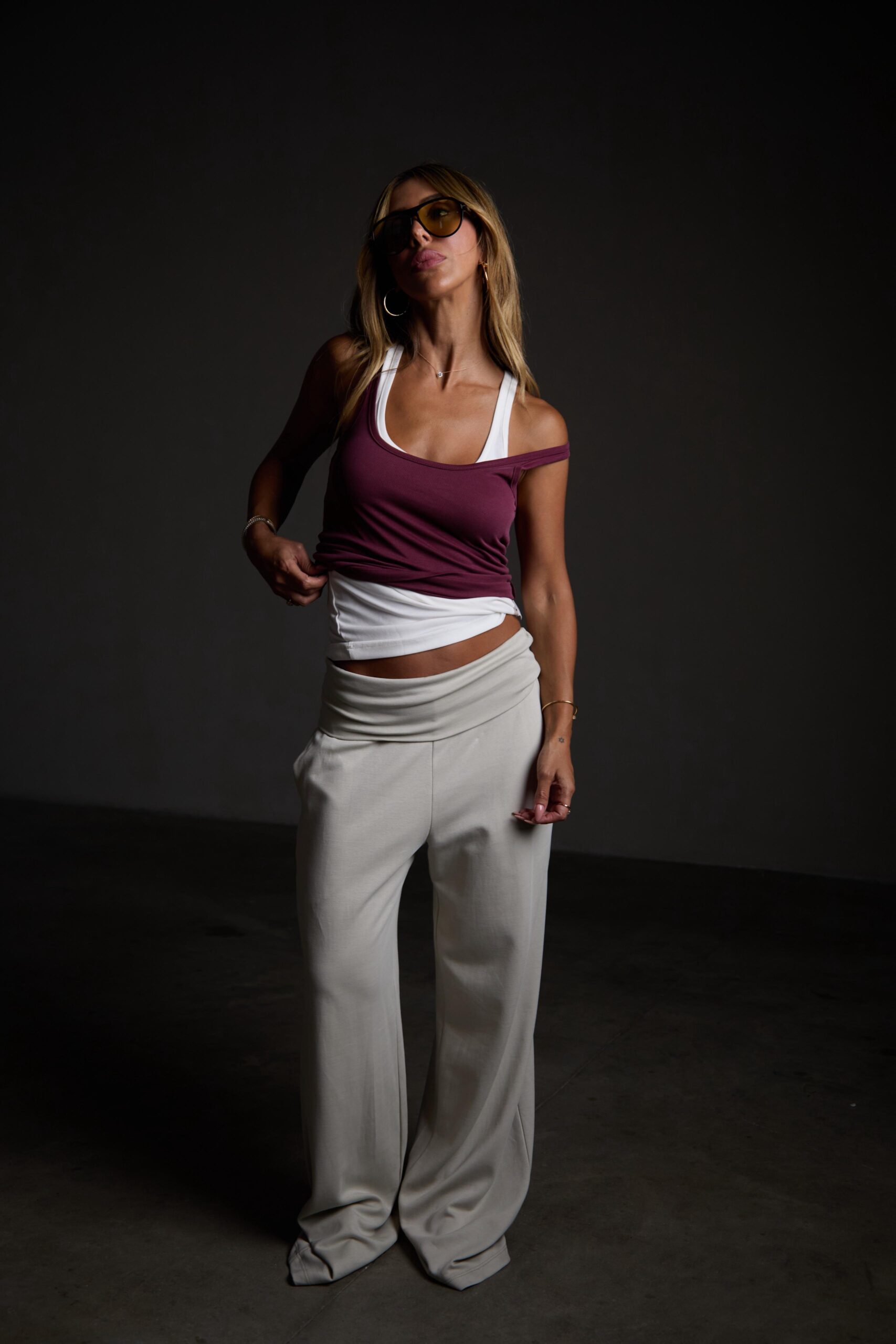 מכנס טאי - בז'