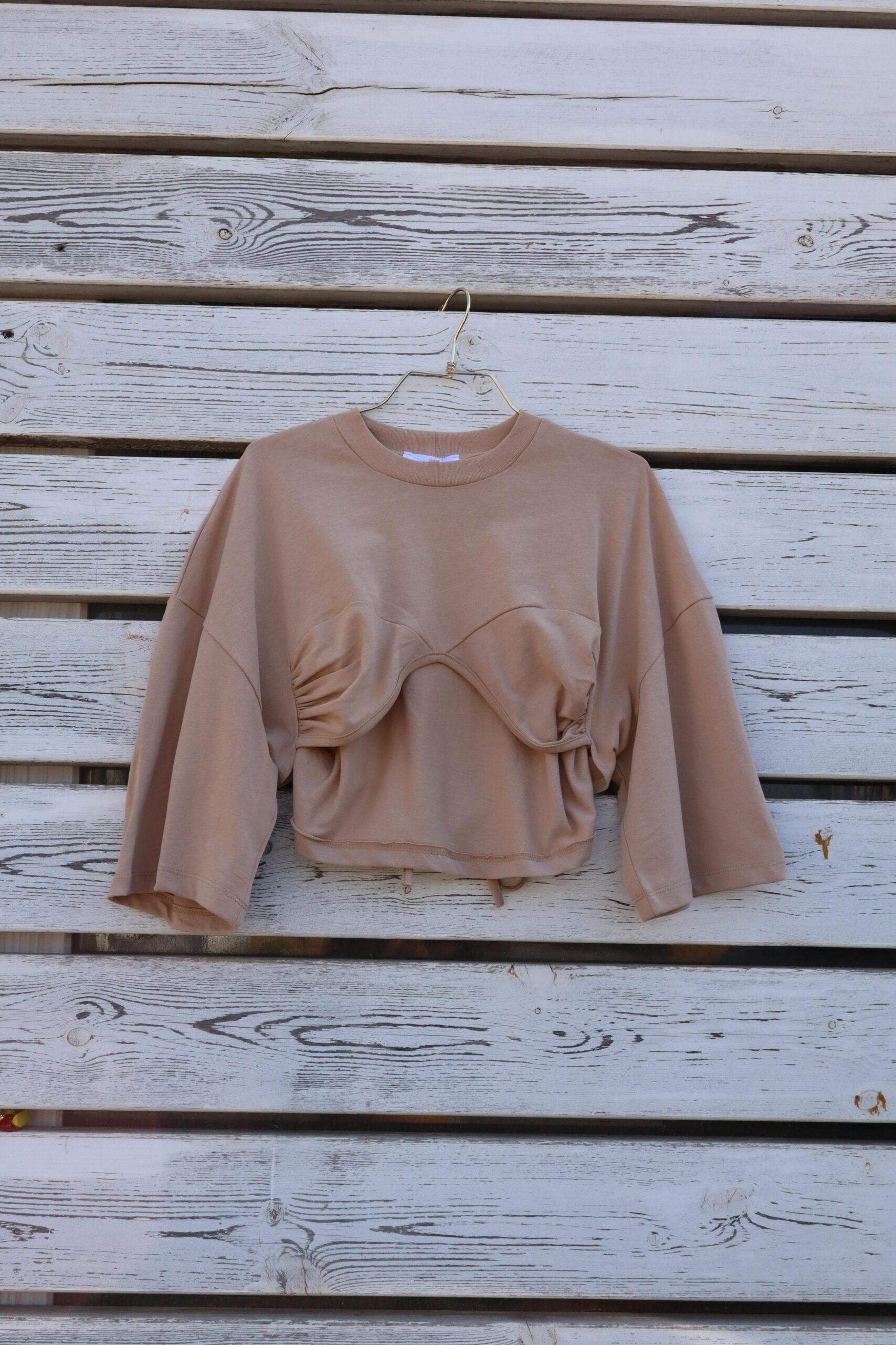 חולצת בון - בז'