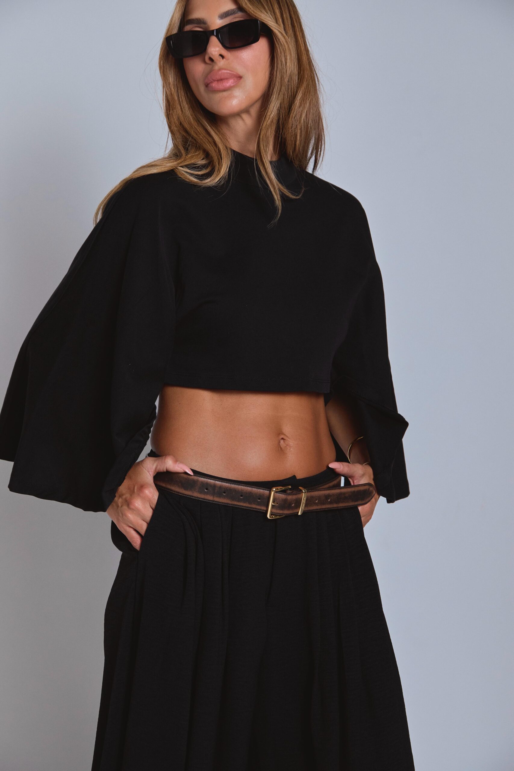 חולצת אסיה - שחור