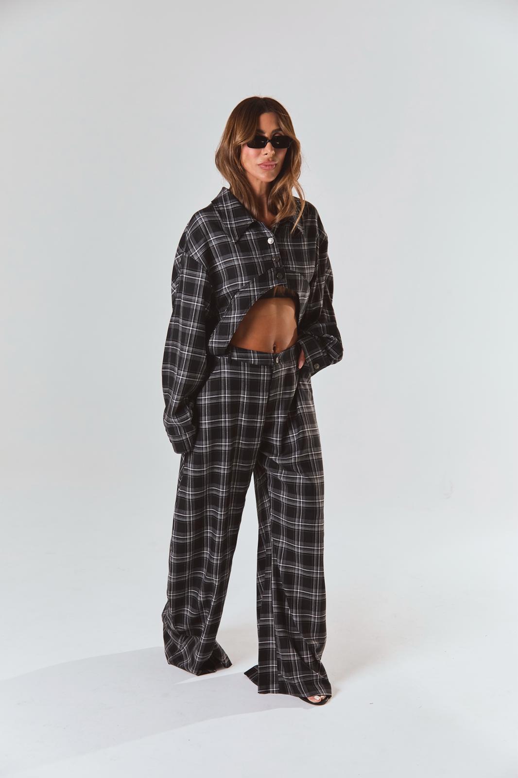 מכנס INES - משובץ שחור