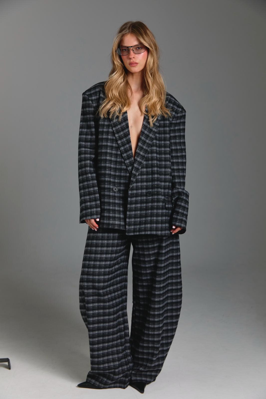 בלייזר ONYX - משובץ שחור