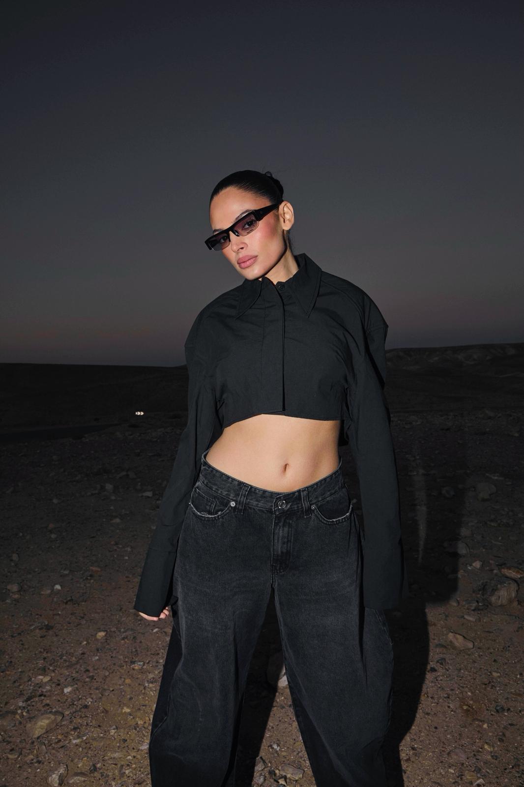 חולצת Skye – שחור