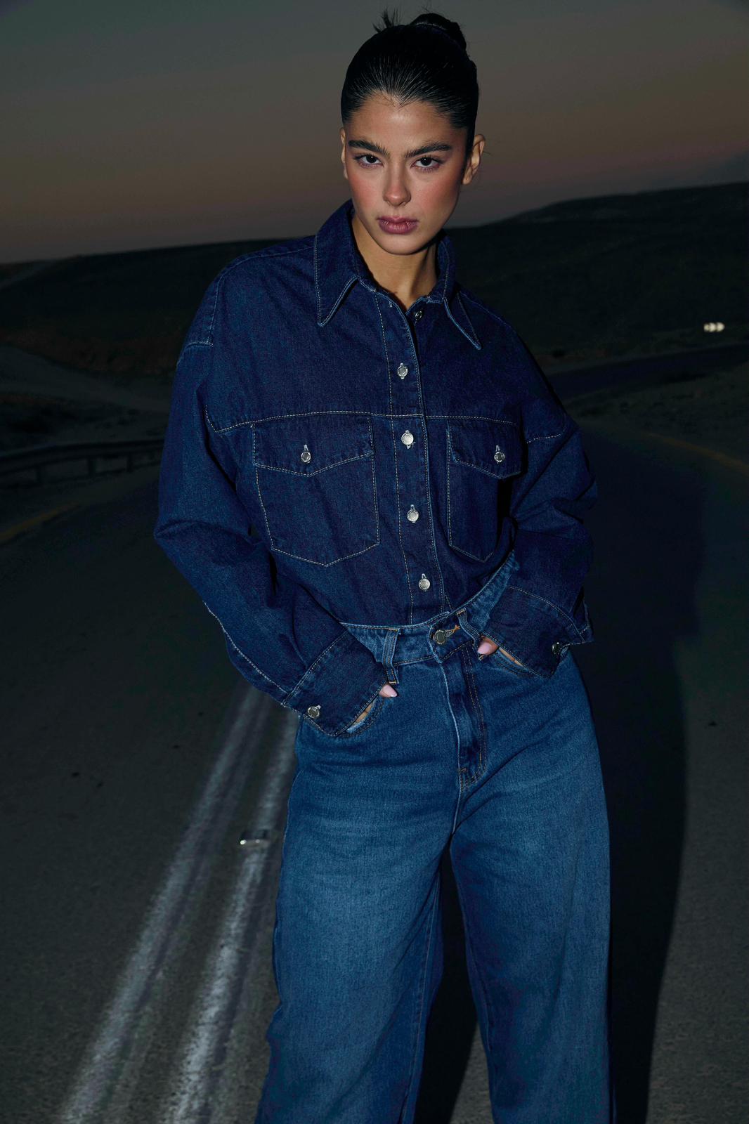 חולצת ג'ינס ארוכה TRF