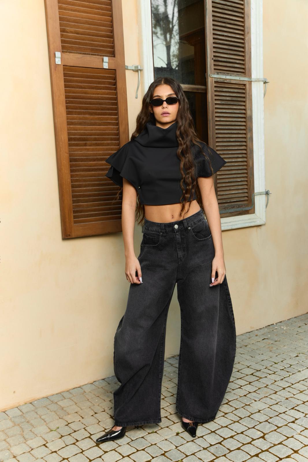 HIGH WAIST BALLOON LEG JEANS