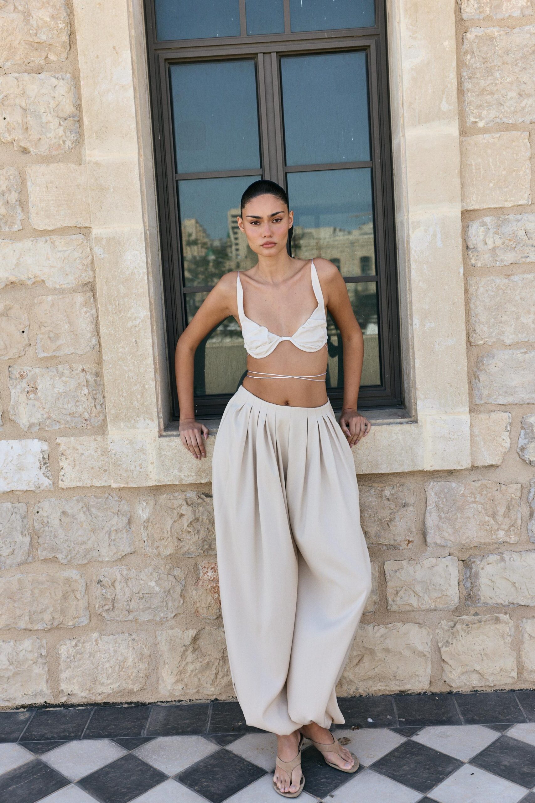 חזיית LUNA – בז'