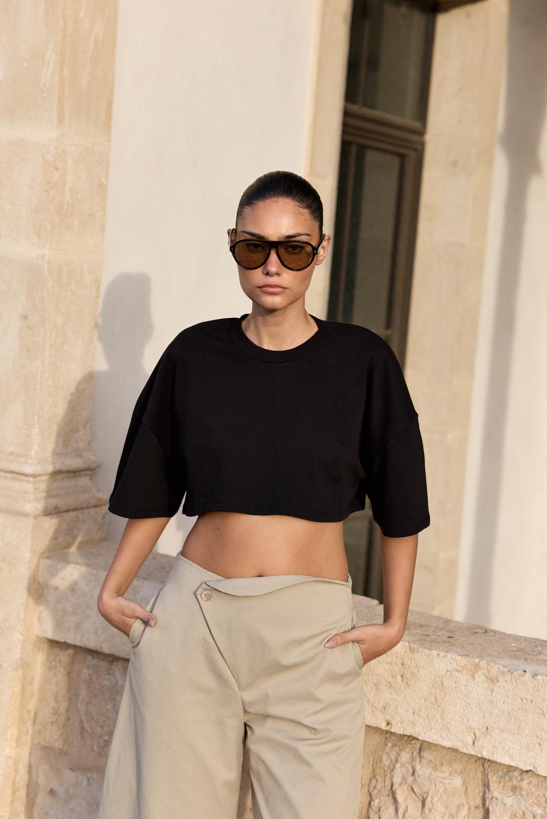 חולצת MIA – שחור